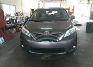 2013 TOYOTA SIENNA