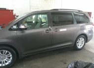 2013 TOYOTA SIENNA