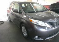 2013 TOYOTA SIENNA