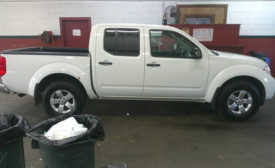 2013 NISSAN FRONTIER