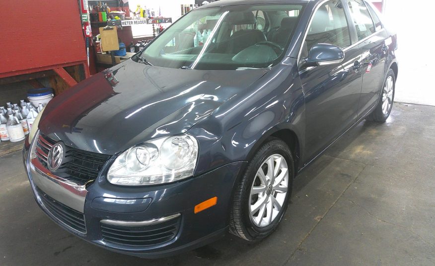 2010 VOLKSWAGEN JETTA