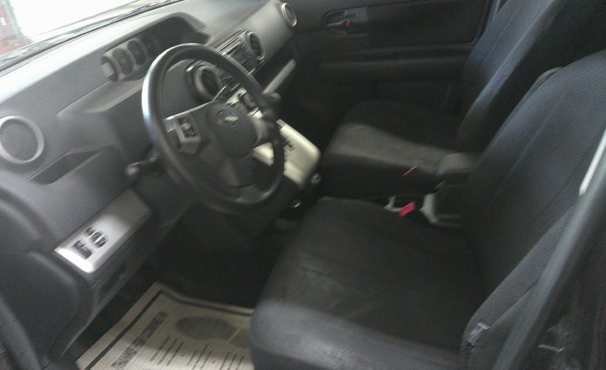 2009 TOYOTA SCION XB